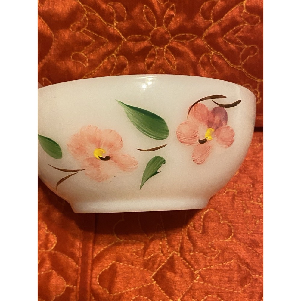 1950's FIRE KING Milk Glass Hand-painted Peach Blossom Bowl 5" wide / 3"‎ tall